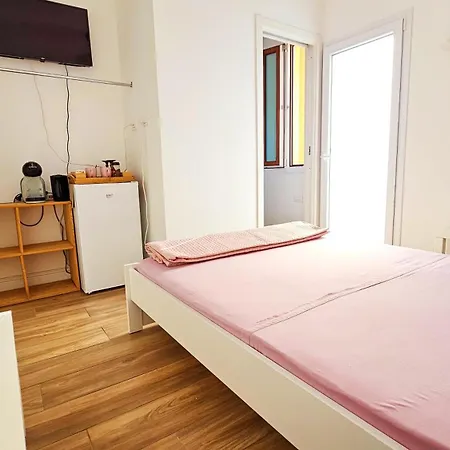 Konukevi Domo Ulleri Olbia