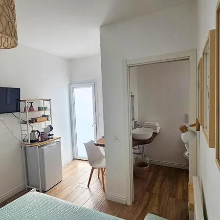 Domo Ulleri 3* 奧爾比亞