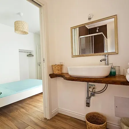 Domo Ulleri Konukevi