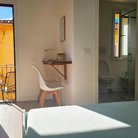 Domo Ulleri בית הארחה