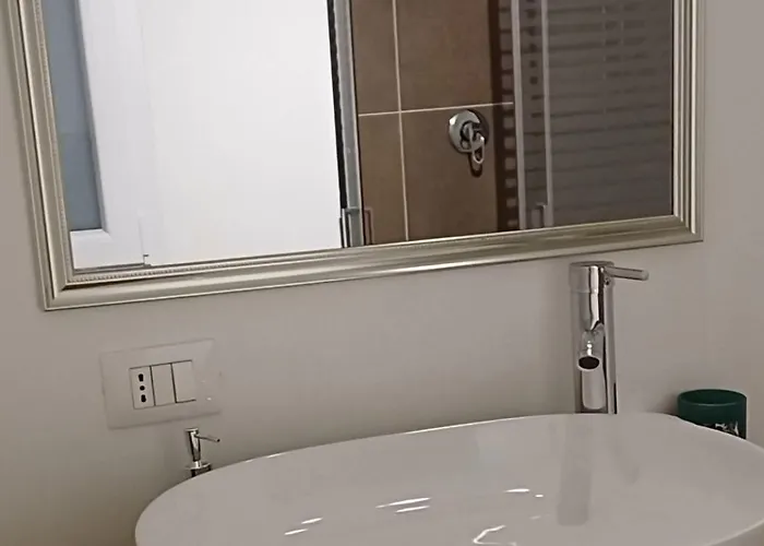 ゲストハウス Domo Ulleri