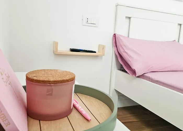 ゲストハウス Domo Ulleri オルビア