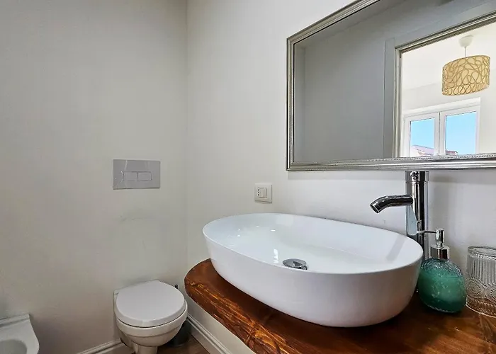 ゲストハウス Domo Ulleri 3*