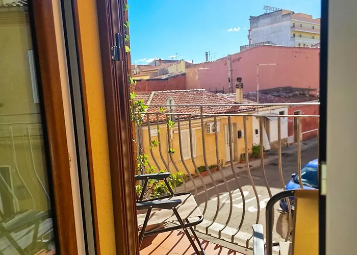 Domo Ulleri ゲストハウス 3*